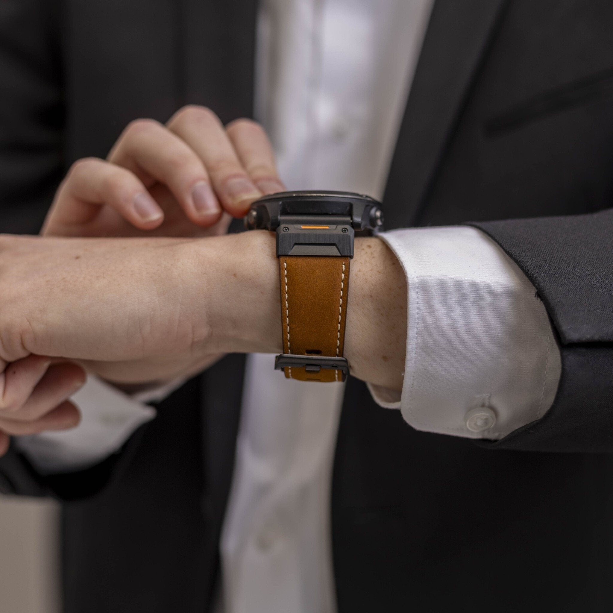 Garmin Instinct E - 45mm genuine leren bandje (bruin)