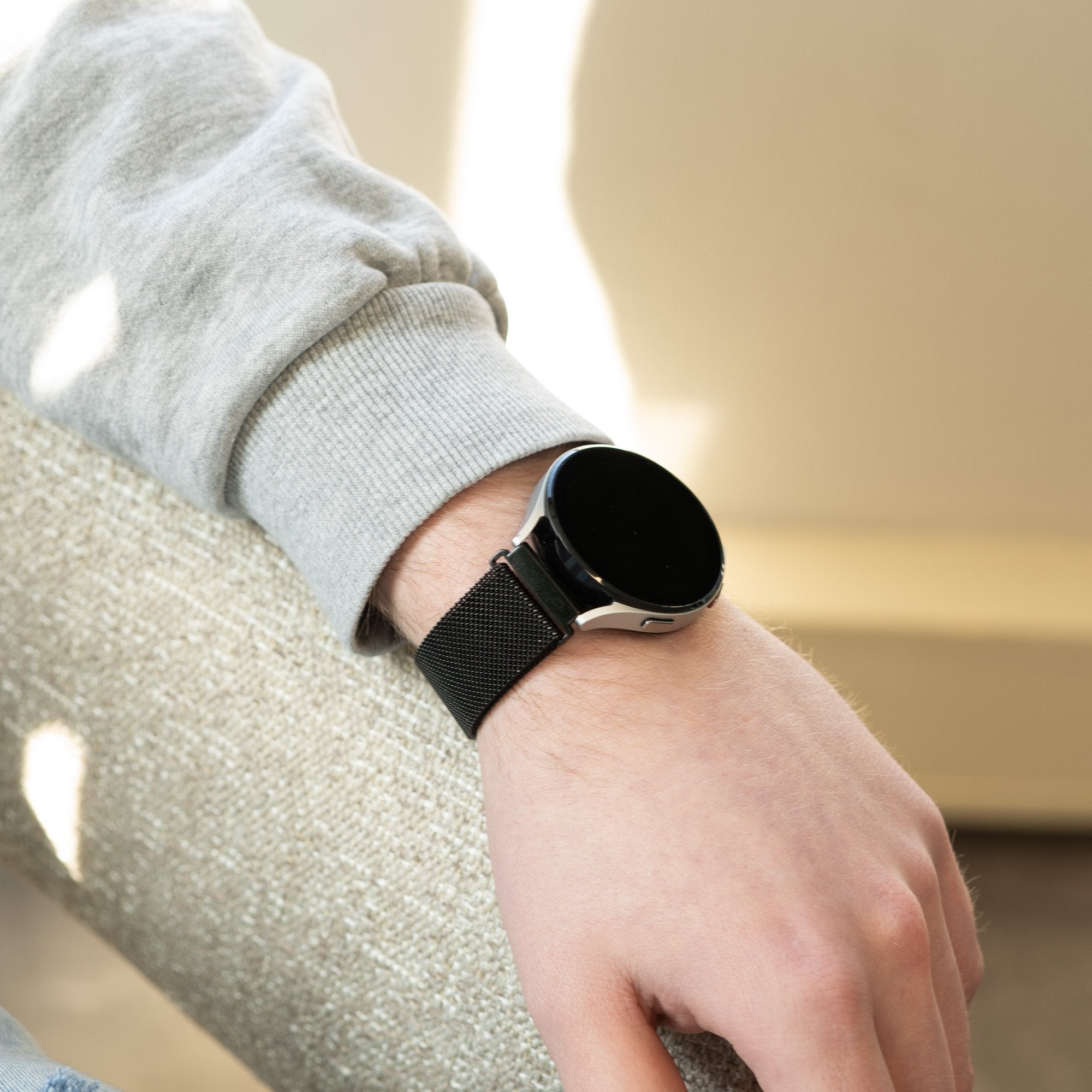 Samsung Galaxy Watch 7 - 44mm Milanese band (zwart)