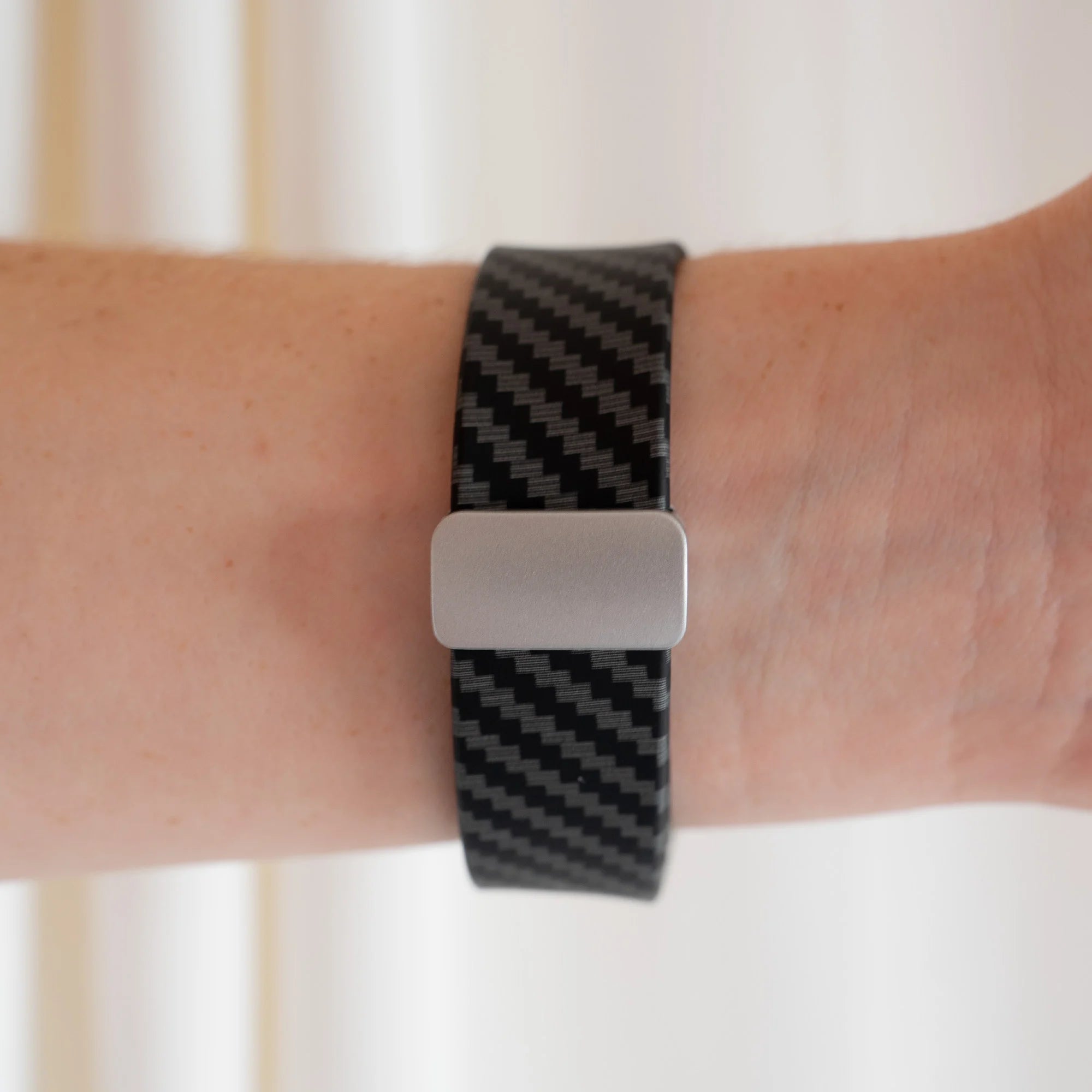 Carbon Fibre Samsung Galaxy Watch 5 44mm Magnetic Strap