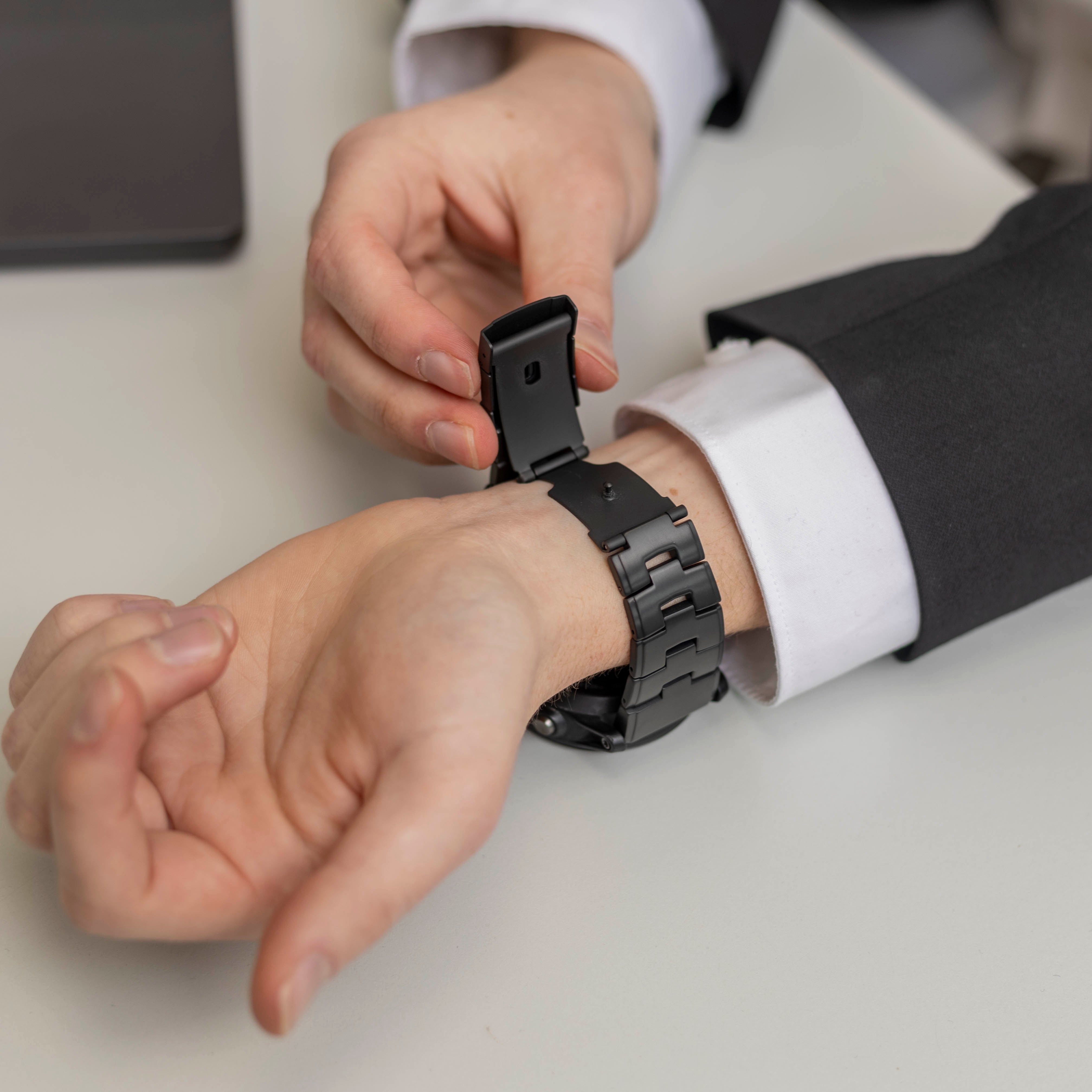 Garmin Fenix 3 titanium bandje (zwart)