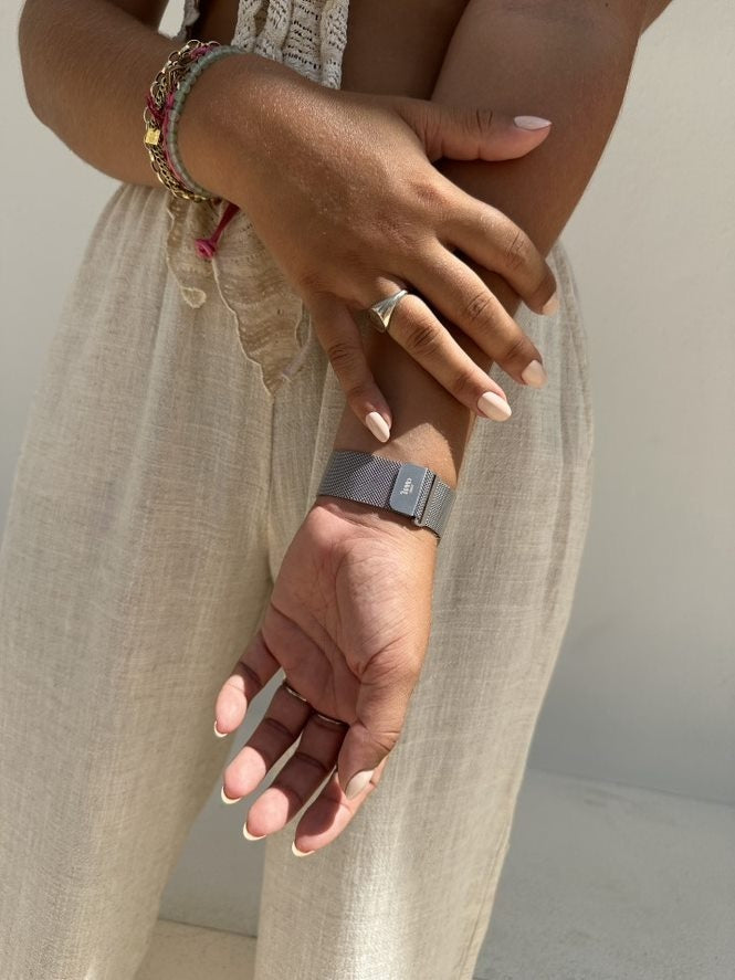 xoxo Wildhearts Apple Watch Milanese band (zilver)