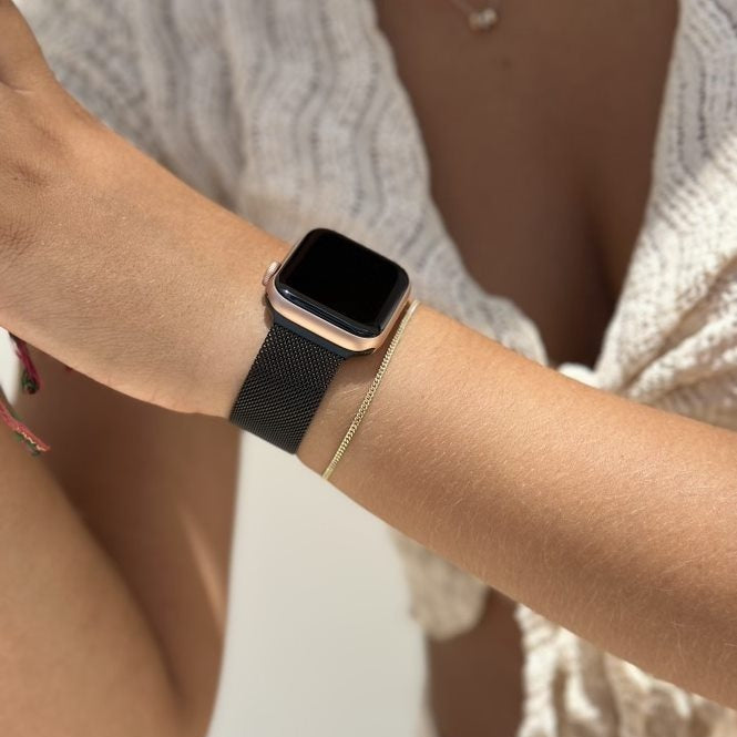 xoxo Wildhearts Apple Watch Milanese Strap (Black)