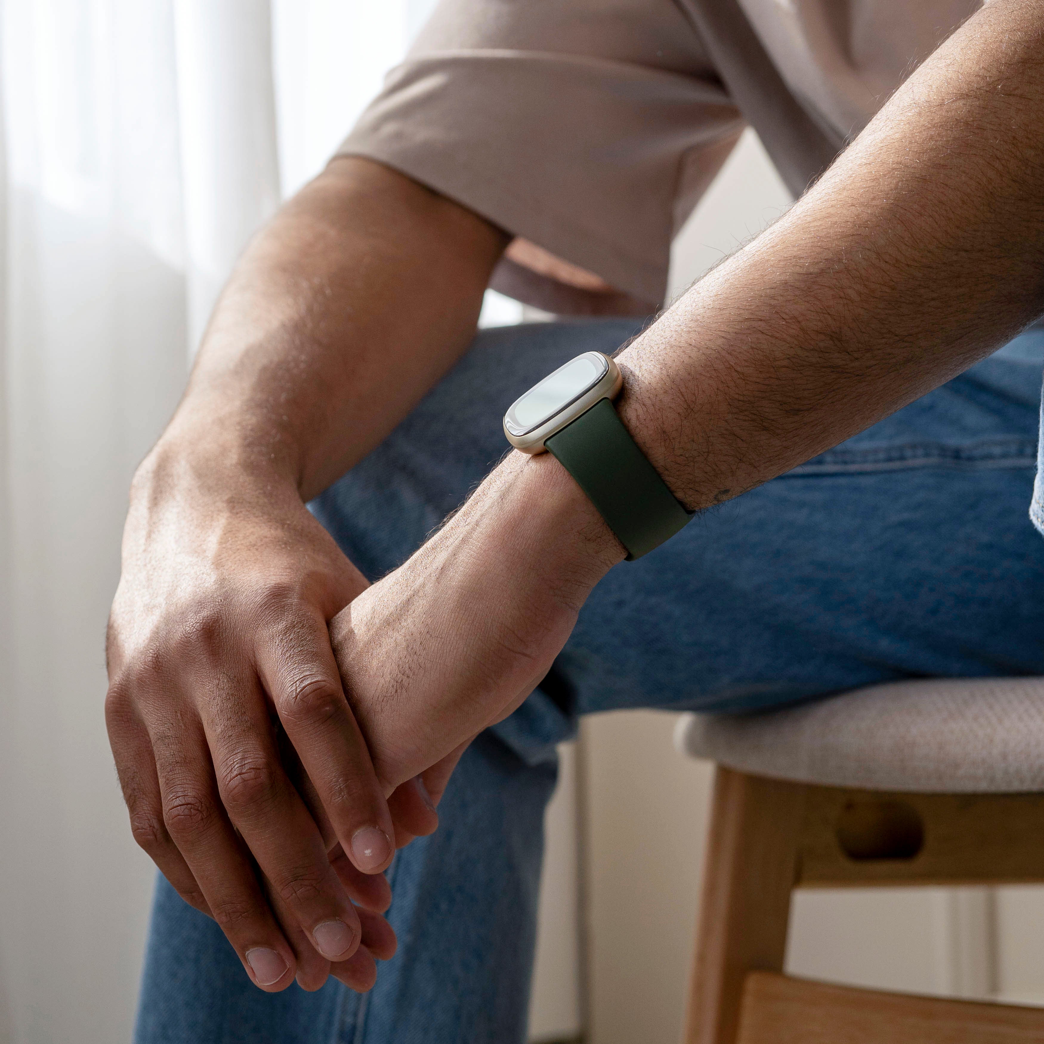 Fitbit Sense siliconen classic bandje (donkergroen)