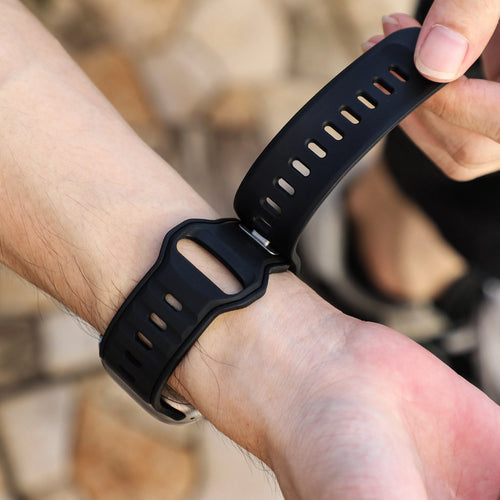 Apple Watch Premium Outdoor Silicone Strap (Black/Black)