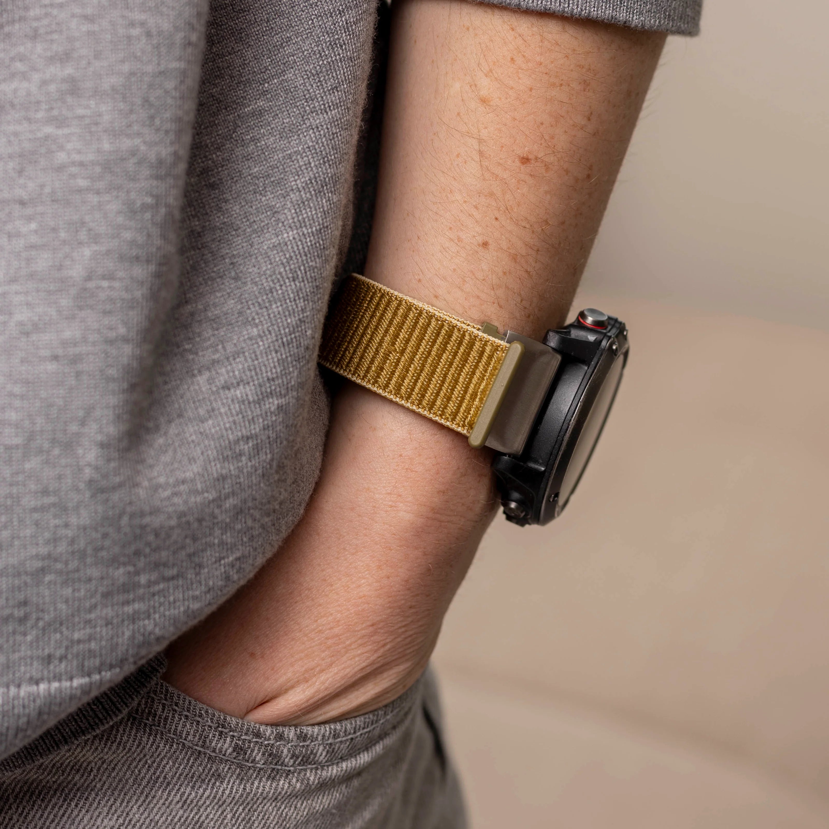 Garmin Fenix 7 nylon band (olijfgroen)