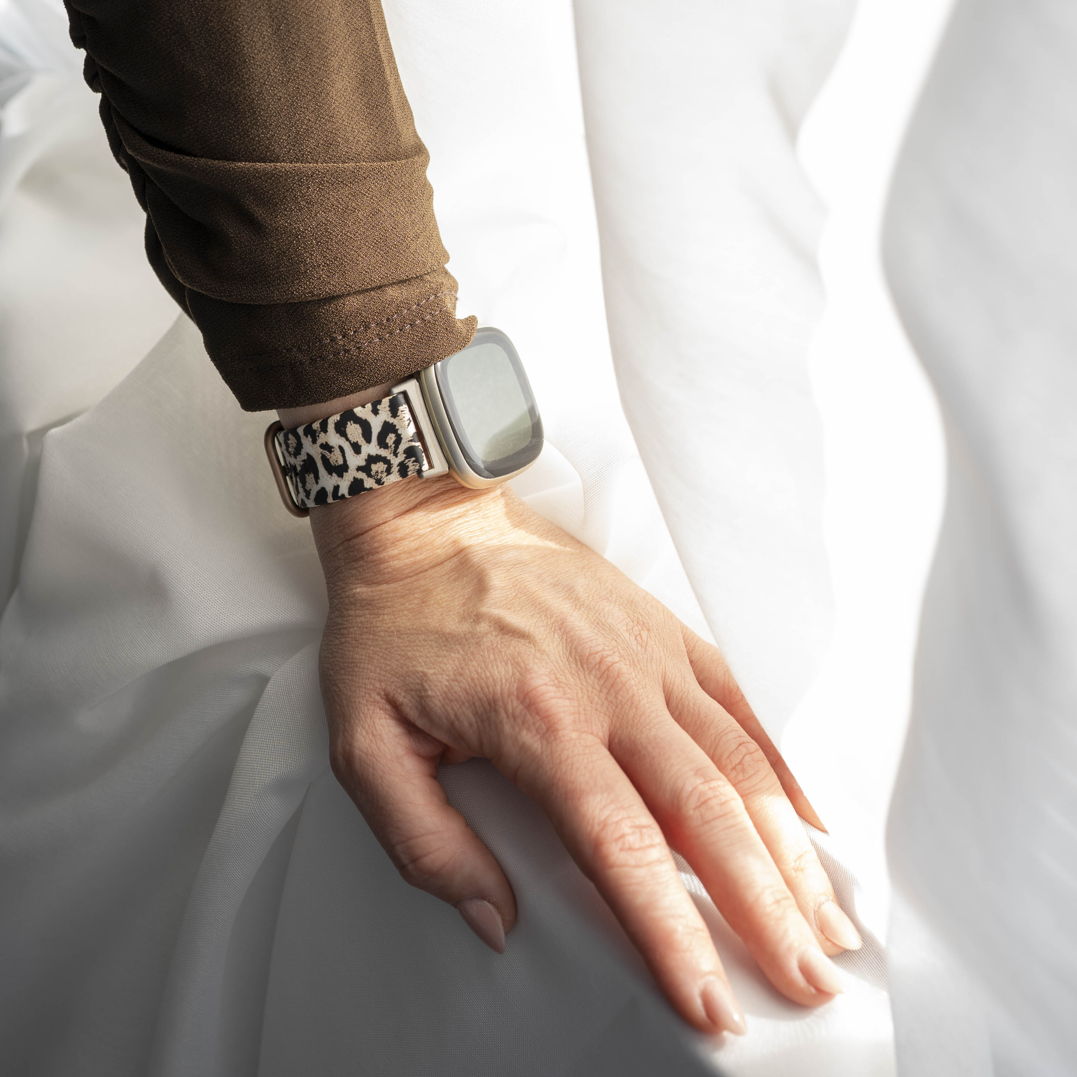 Lucky Leopard Fitbit Versa 3 bandje