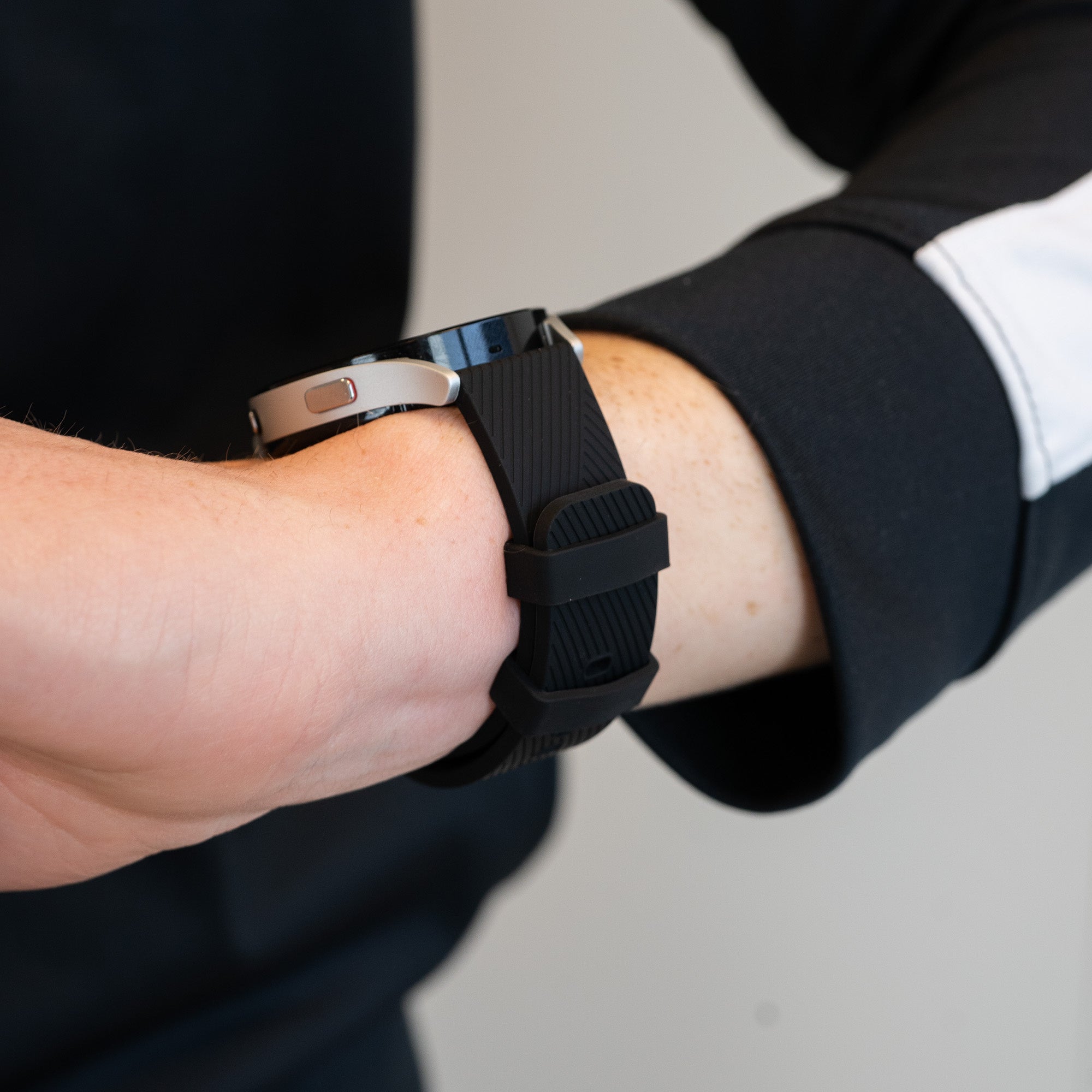 Bandz Amazfit Bip 6 siliconen band 'Deluxe' (zwart)