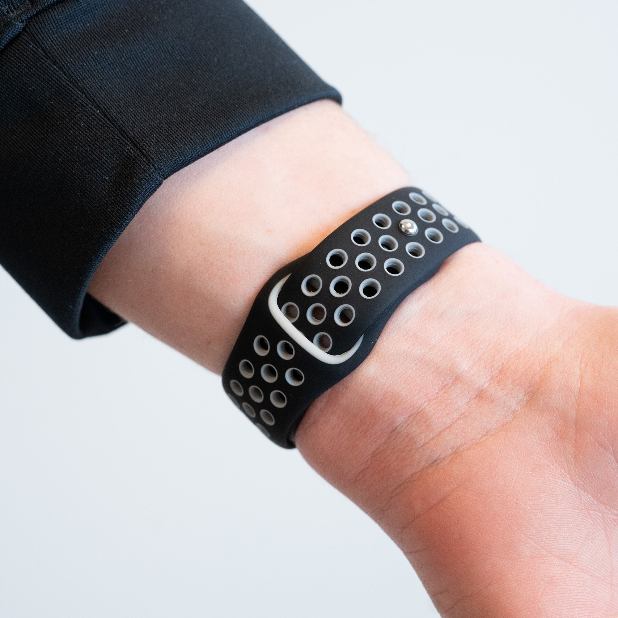 Bandz Coros Apex 4 - 42mm sport band 'Deluxe' (zwart/grijs)