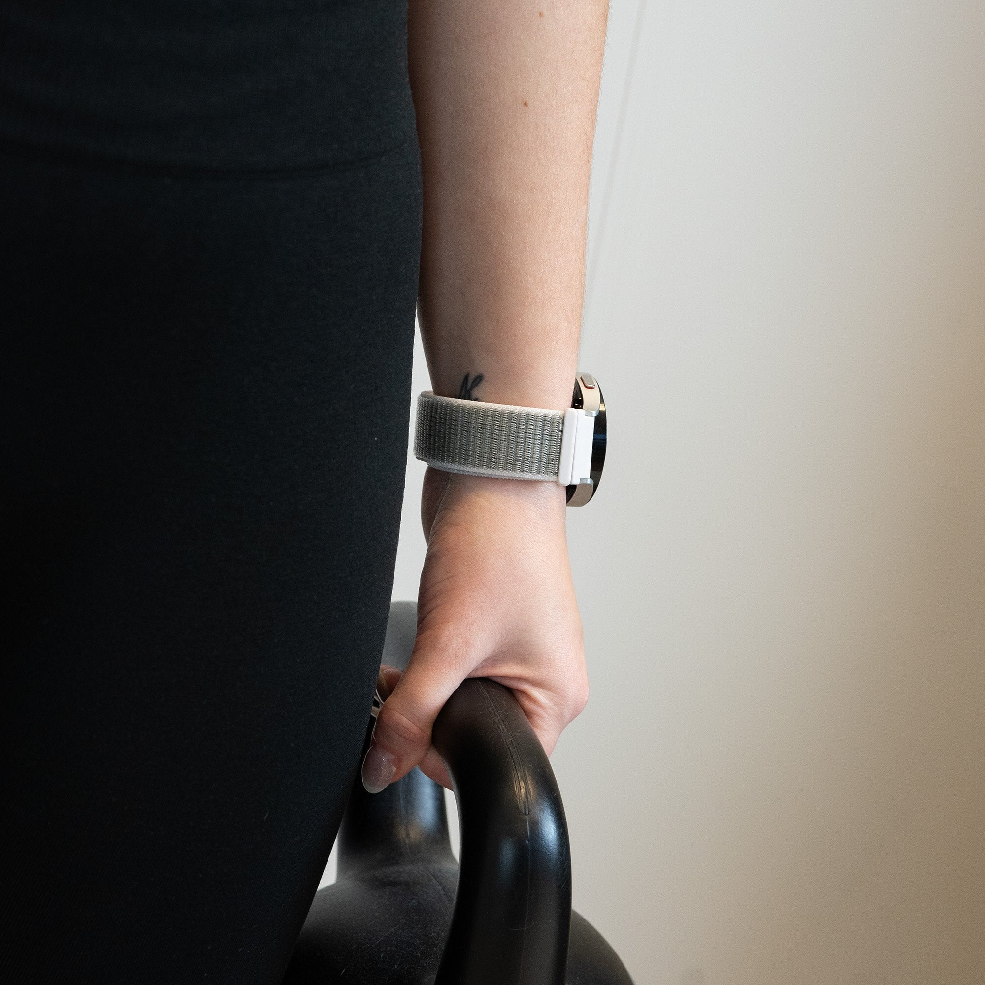 Bandz Garmin Vivomove 3 nylon loop band (grijs)