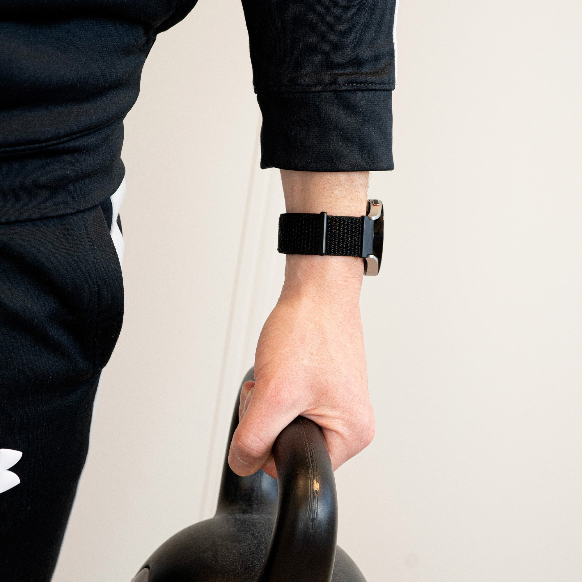 Bandz Amazfit Bip 6 nylon loop band (zwart)