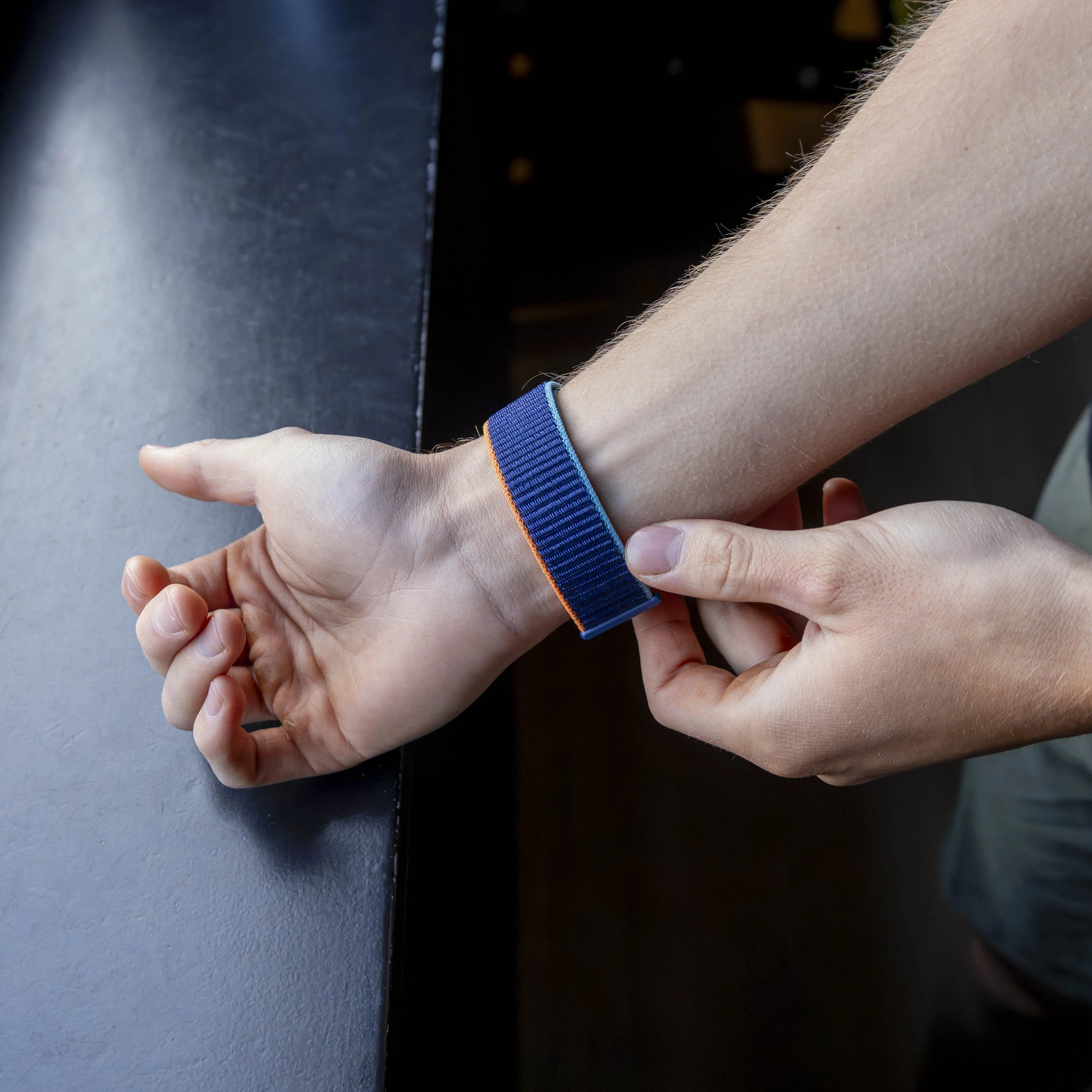 Bandz Apple Watch nylon band 'Classic' (donkerblauw mix)