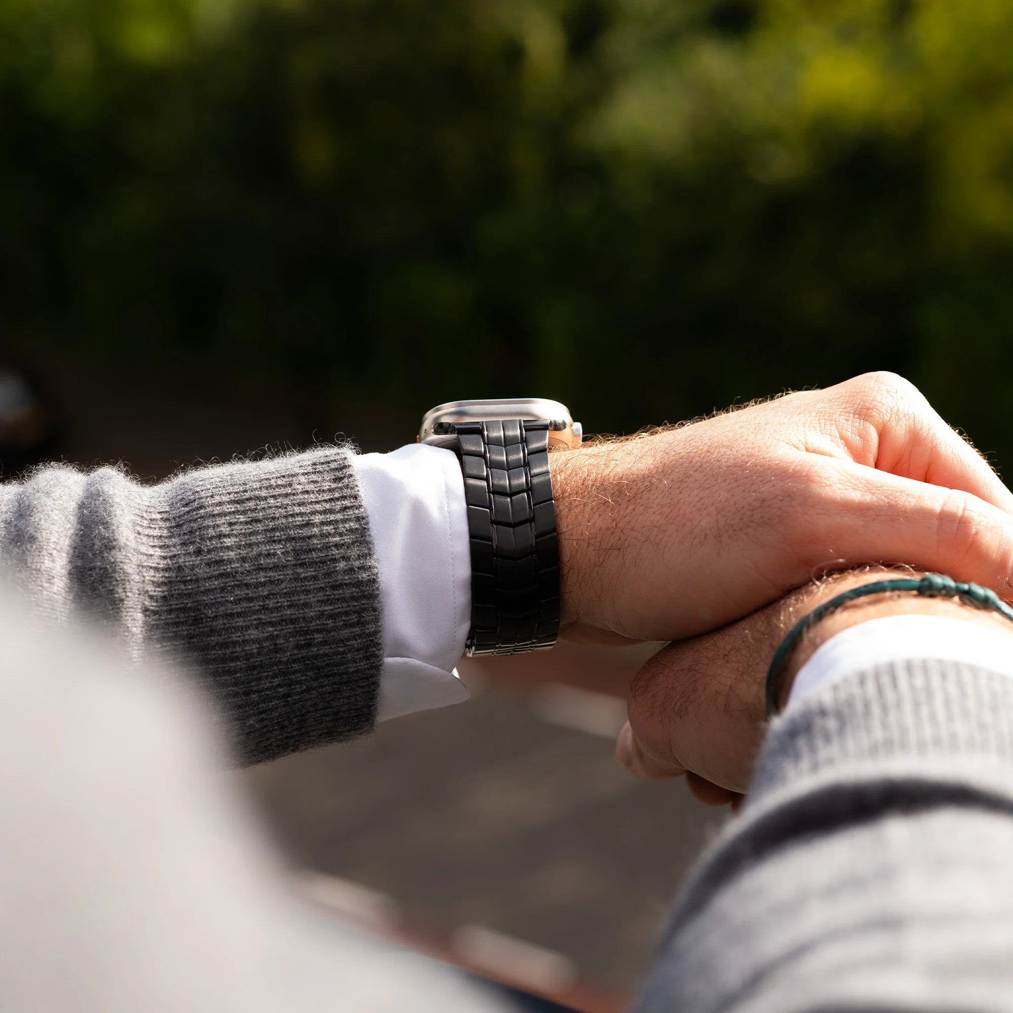 Bandz Apple Watch titanium band 'Supreme' (zwart)