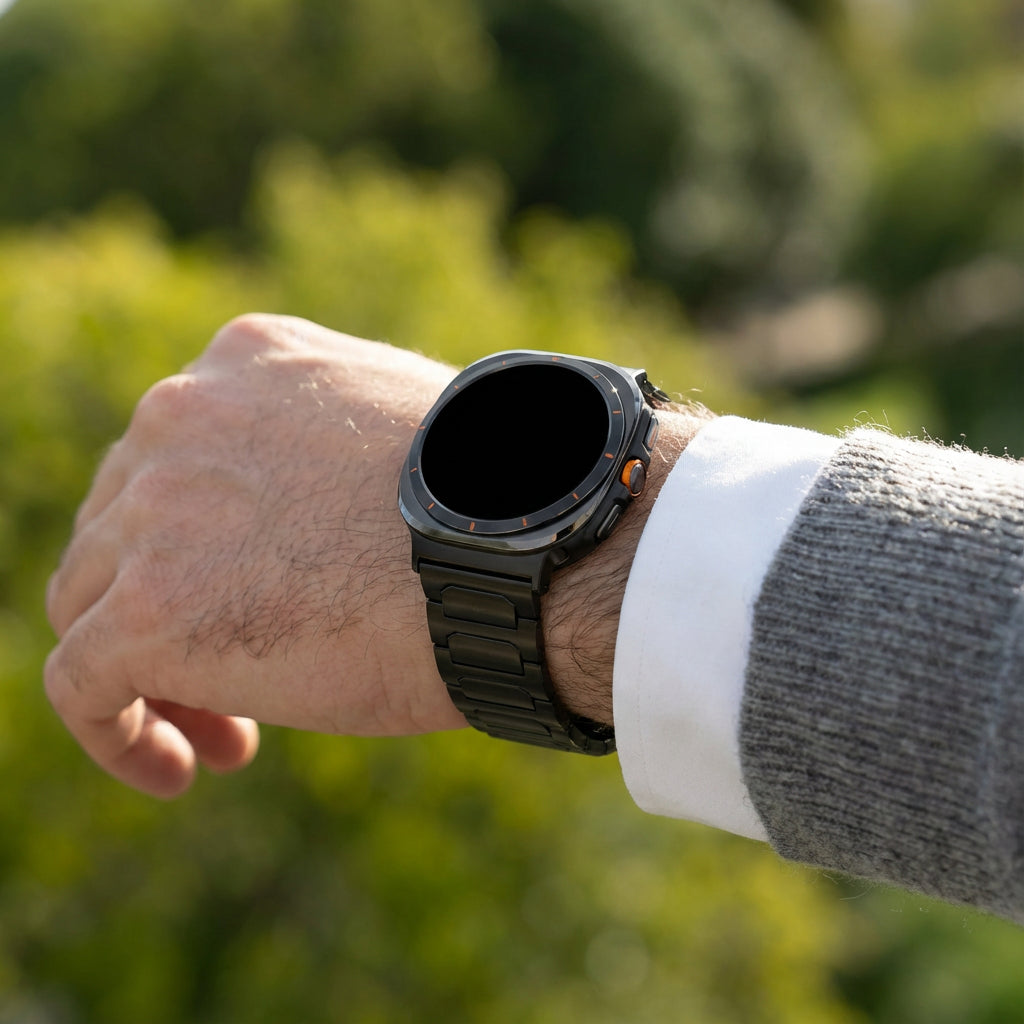 Bandz Samsung Galaxy Watch Ultra titanium band 'Deluxe' (zwart)