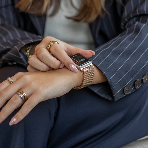 Bandz Apple Watch Milanese loop band met P-buckle (rosé goud)