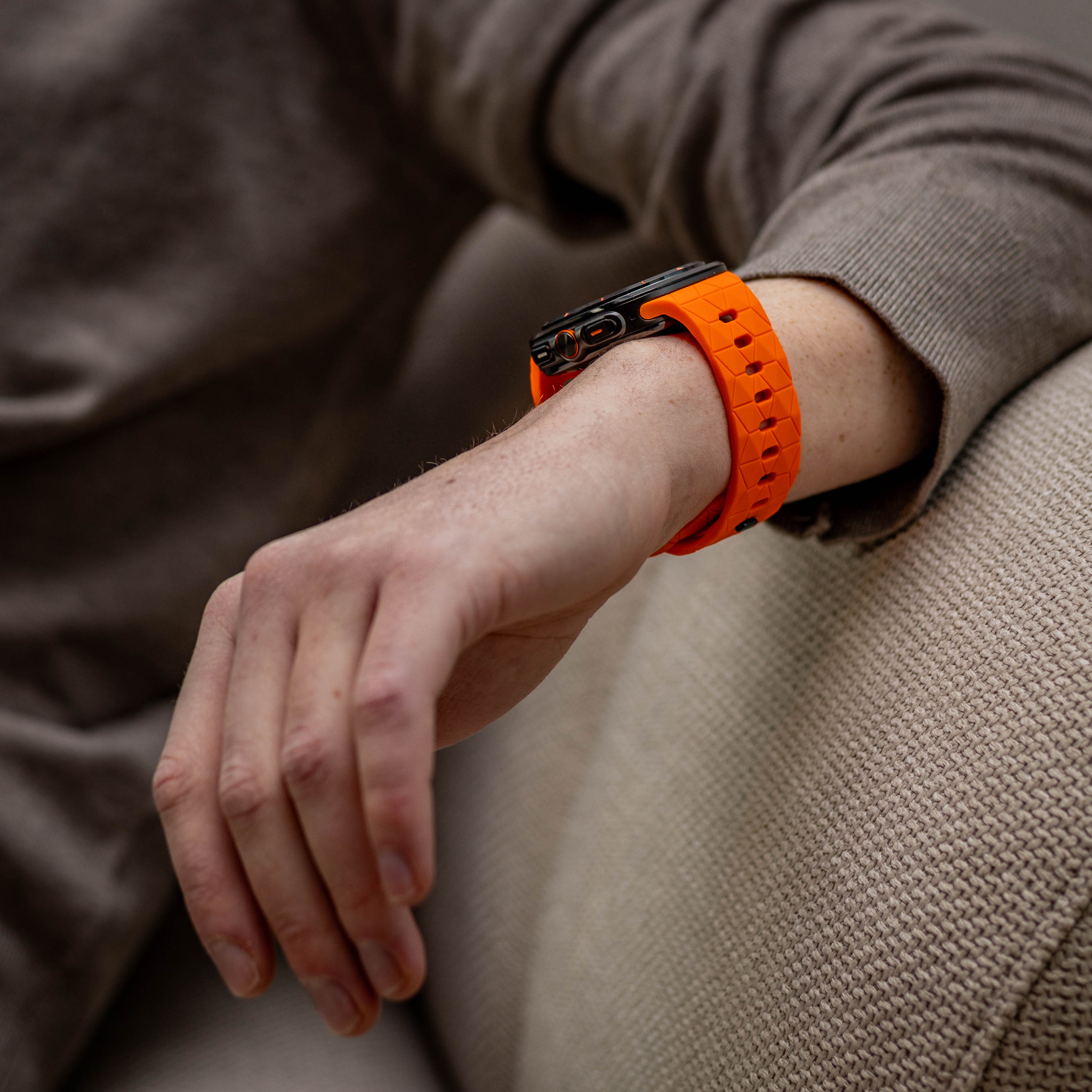 Bandz Samsung Galaxy Watch Ultra siliconen band 'Hexagons' (oranje)