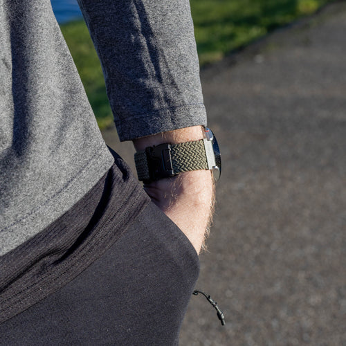 Garmin Forerunner 265 gevlochten band met P-buckle (groen)