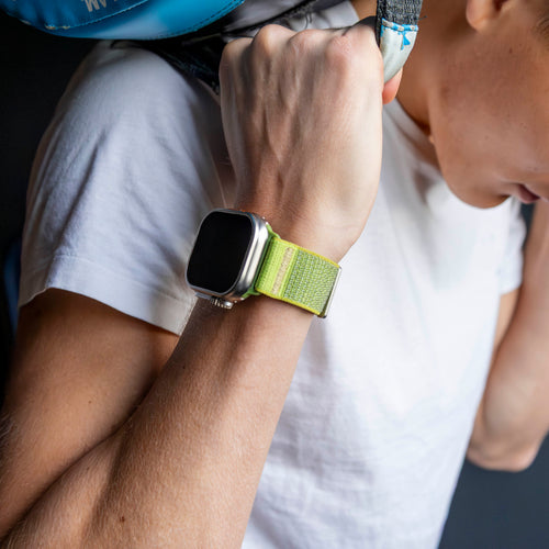 Strap-it Apple Watch Wave Nylon Strap (Field Green)