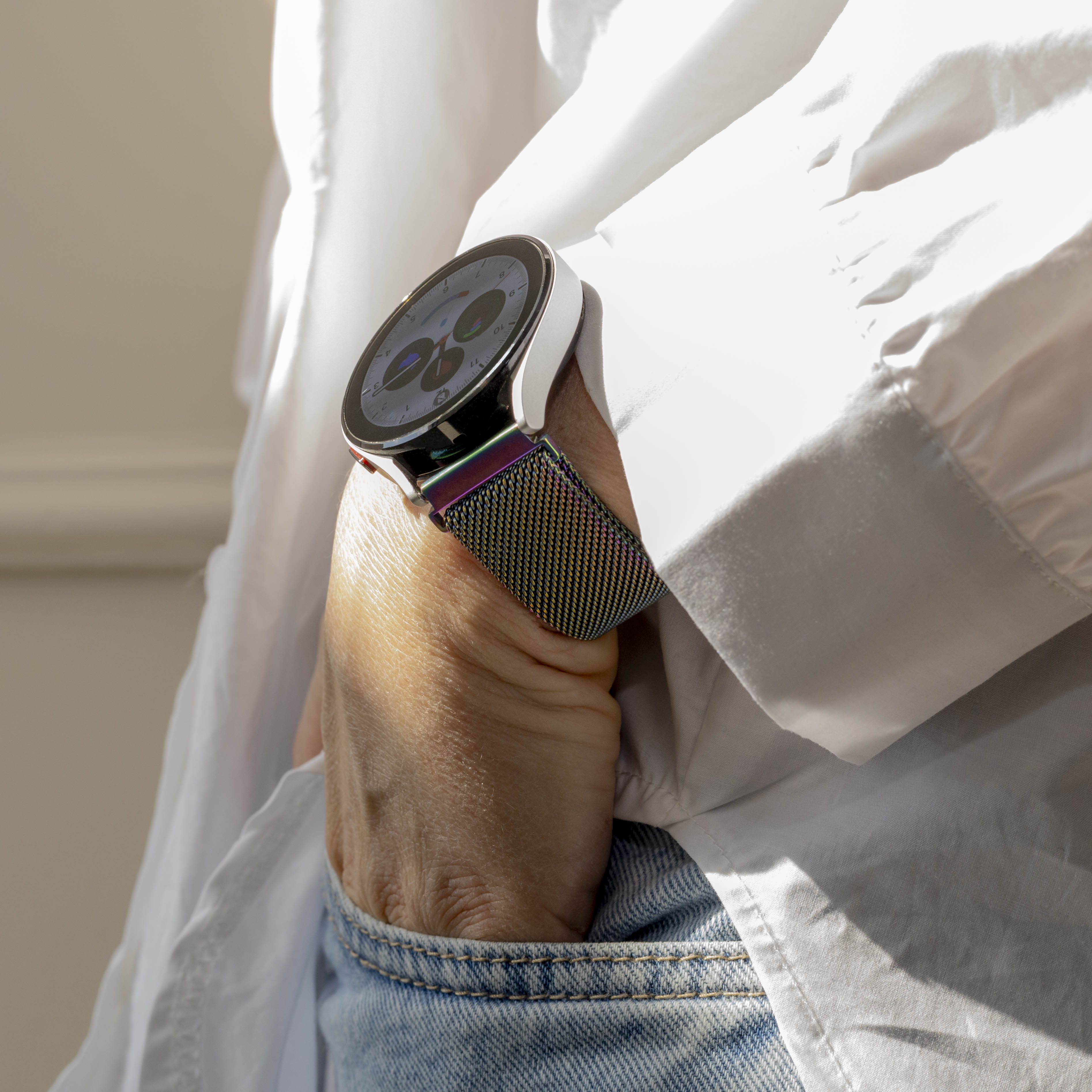 Huawei Watch GT 3 Pro 43mm Milanese band (regenboog)