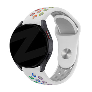 Silicone Sport Strap 'Deluxe', on a watch, 3/4 front view