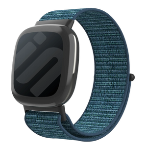 Fitbit Versa 4 nylon bandje (dark mist grey)