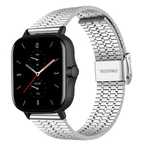 Fine Steel Strap, silver, on a watch, 3/4 front view