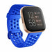 Fitbit Versa (2) siliconen band met gaatjes (blauw)