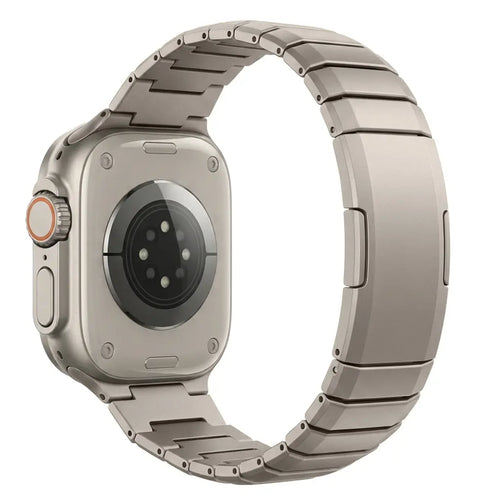 Apple Watch One Bead titanium band (titanium)