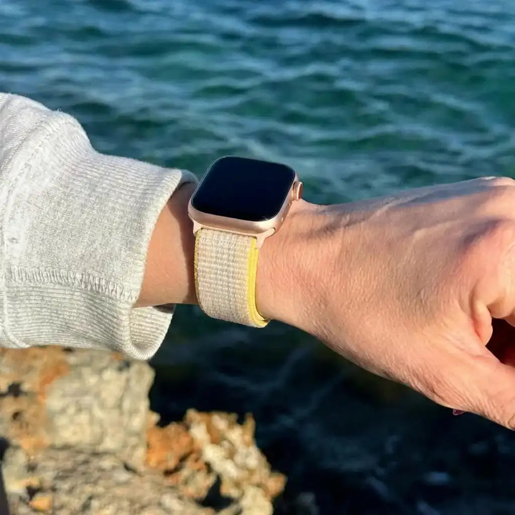 Apple Watch Ultra nylon loop bandje (sterrenlicht mix)