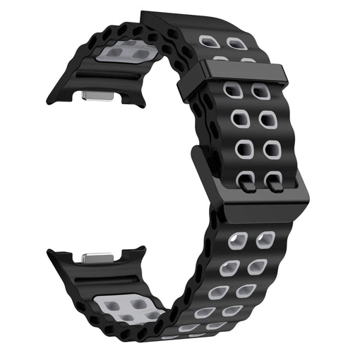 Silicone Ocean Strap, black/grey, without a watch, 3/4 front view