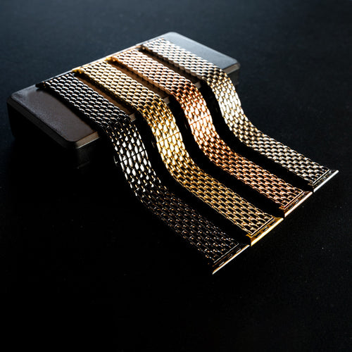 Steel Dragon Strap, black, without a watch, 3/4 front view