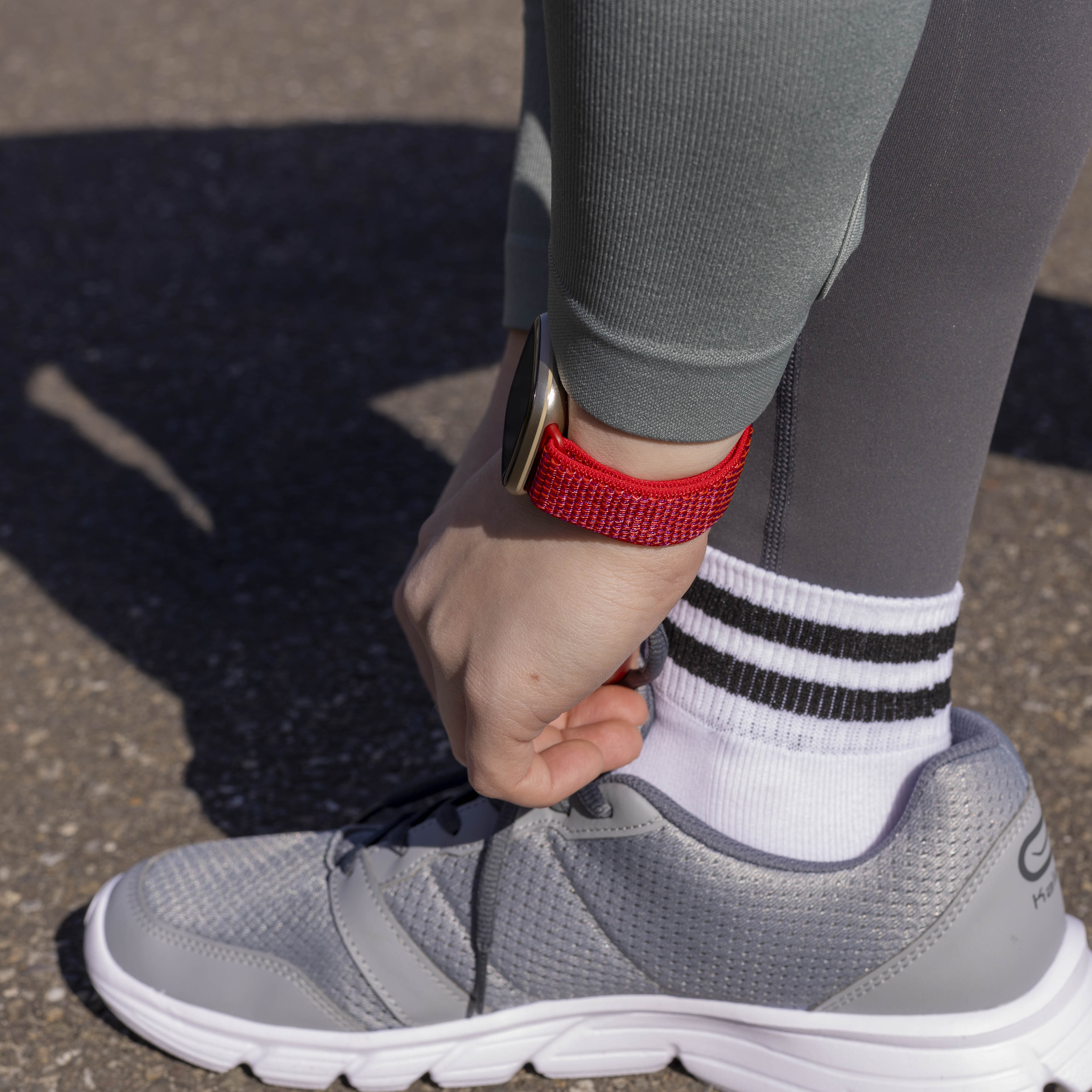 Fitbit Sense nylon bandje (rood)