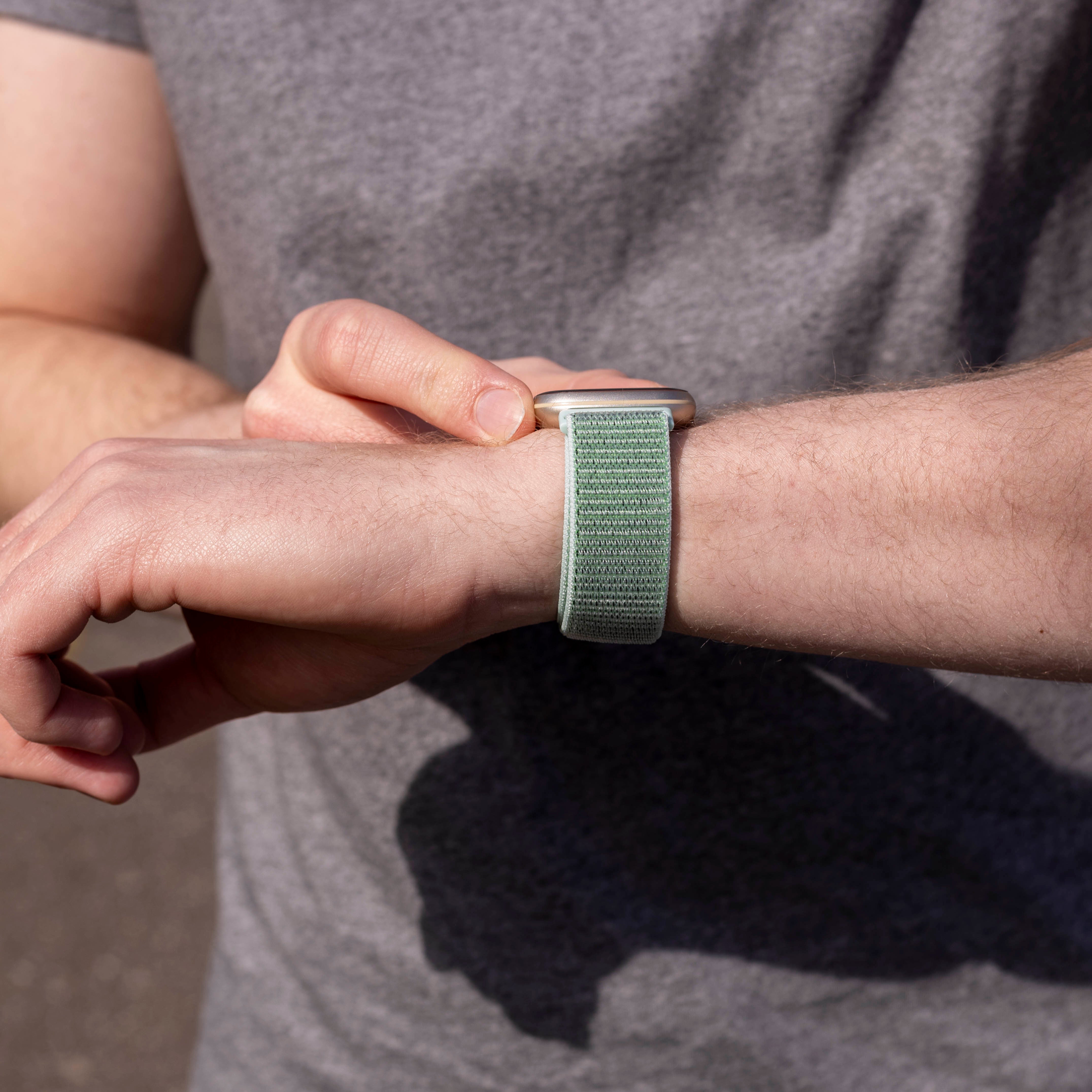 Fitbit Sense nylon bandje (mint groen)