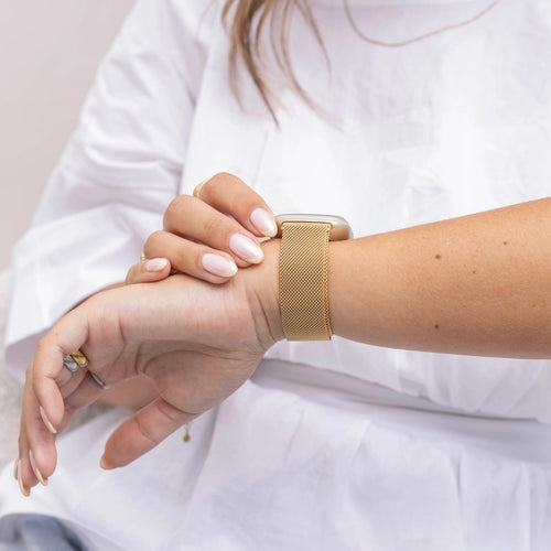Fitbit Sense Milanese band (goud)