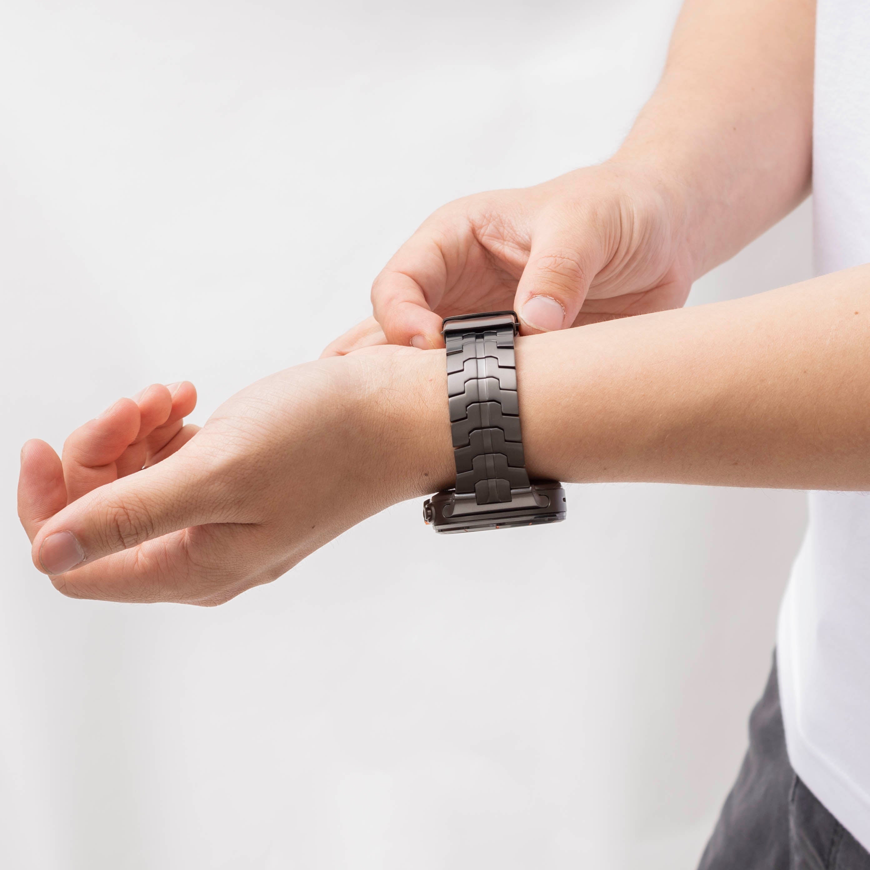 Samsung Galaxy Watch Ultra 'Iron' titanium band (grafiet)