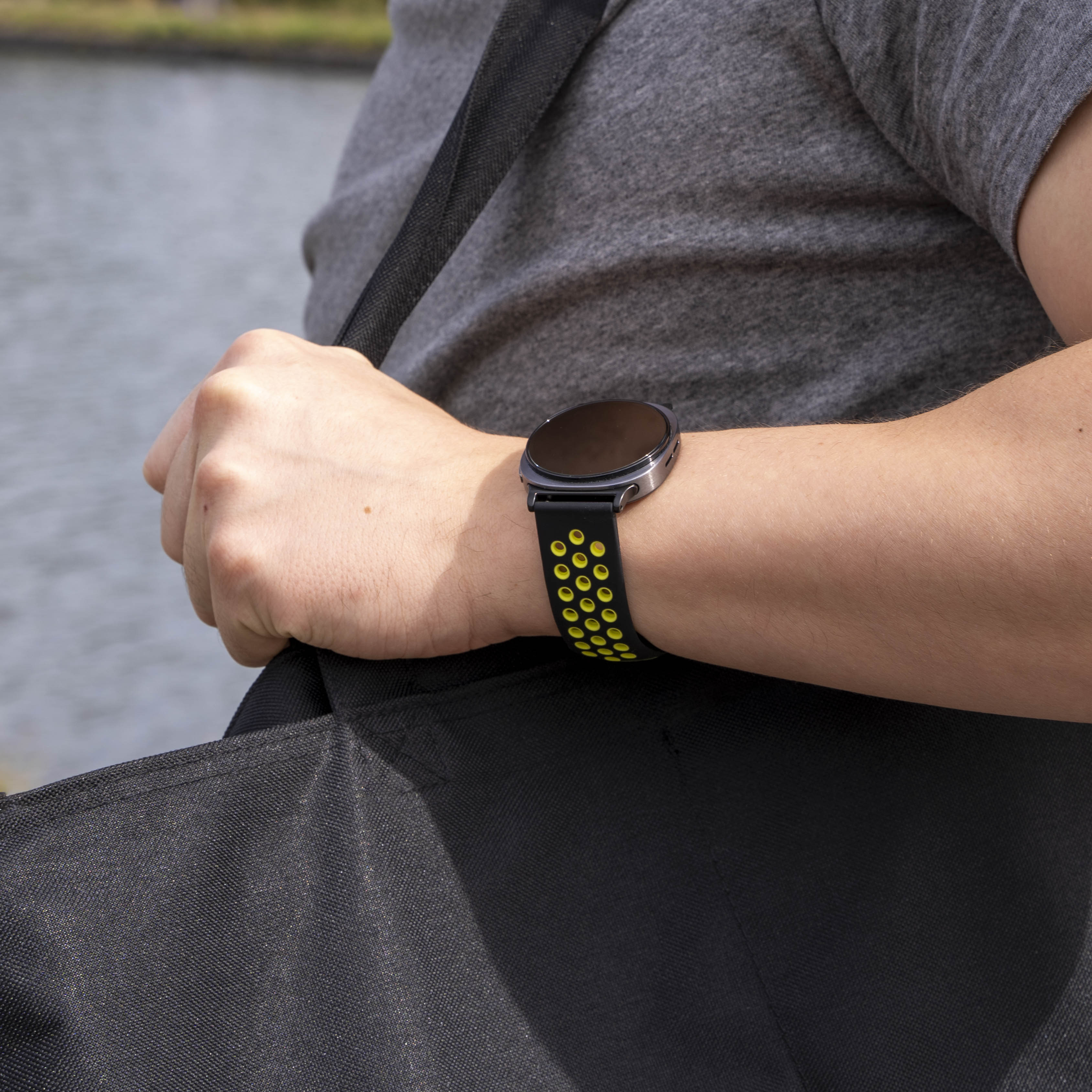  Samsung Galaxy Watch 8 Classic sport bandje (zwart/geel)