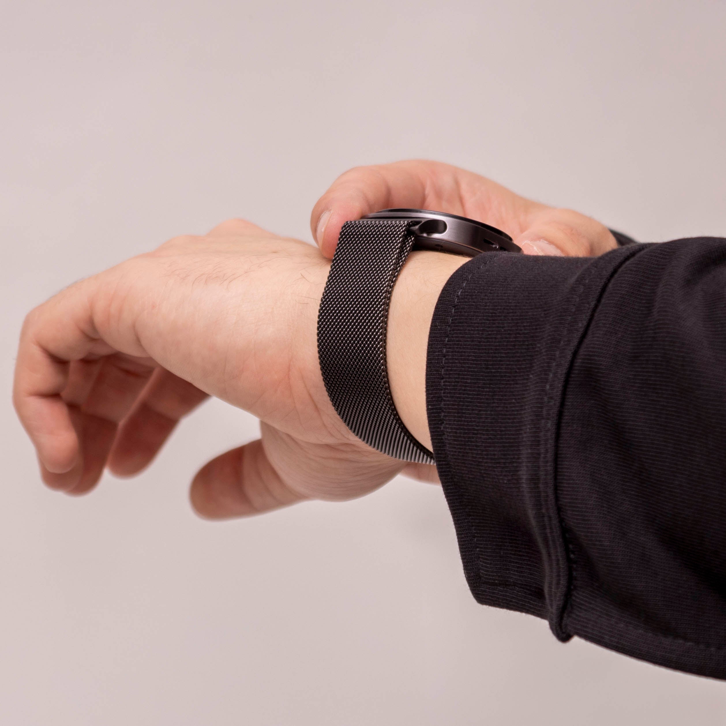 Samsung Galaxy Watch 8 Classic Milanese band (zwart)