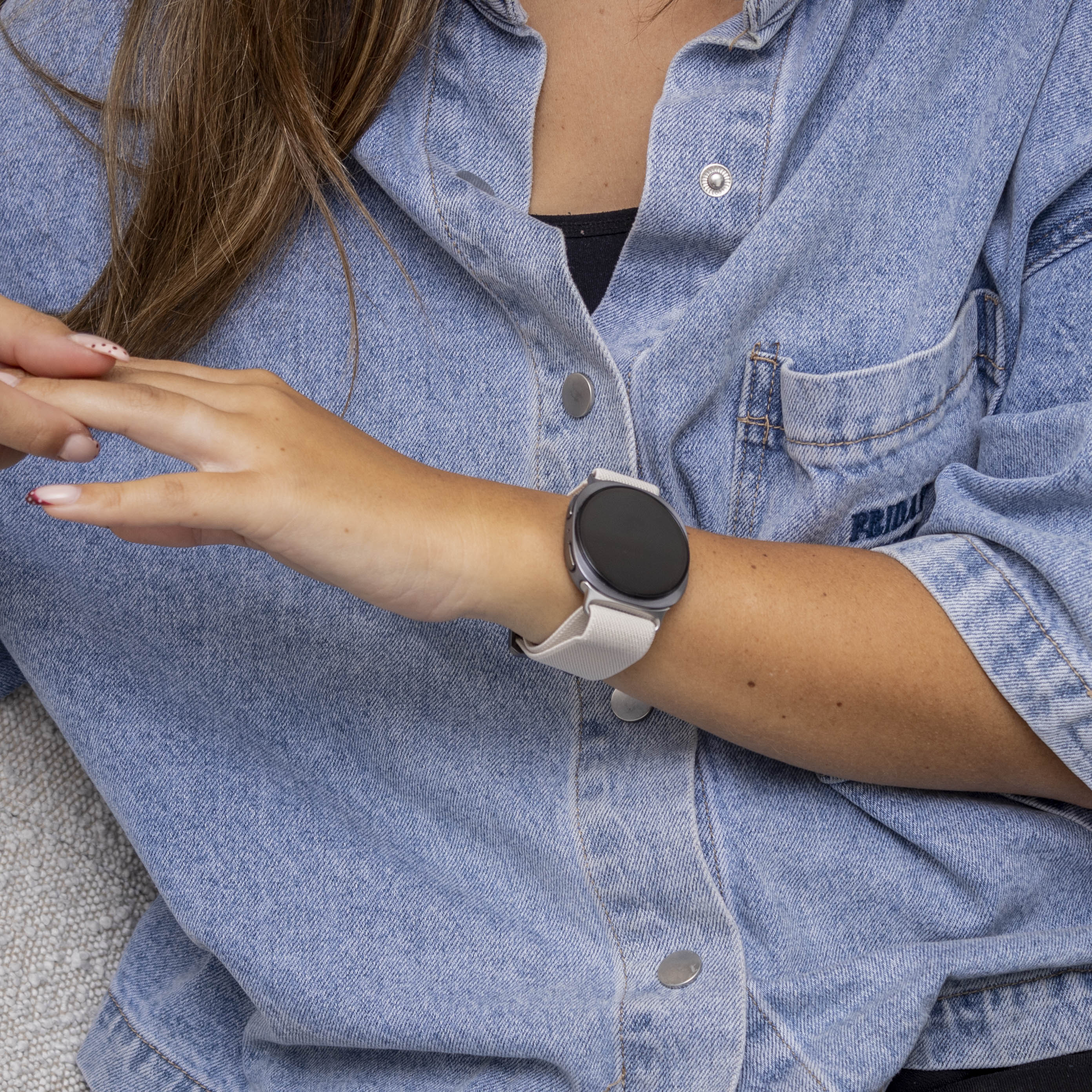 Samsung Galaxy Watch 8 - 44mm elastisch bandje (sterrenlicht)