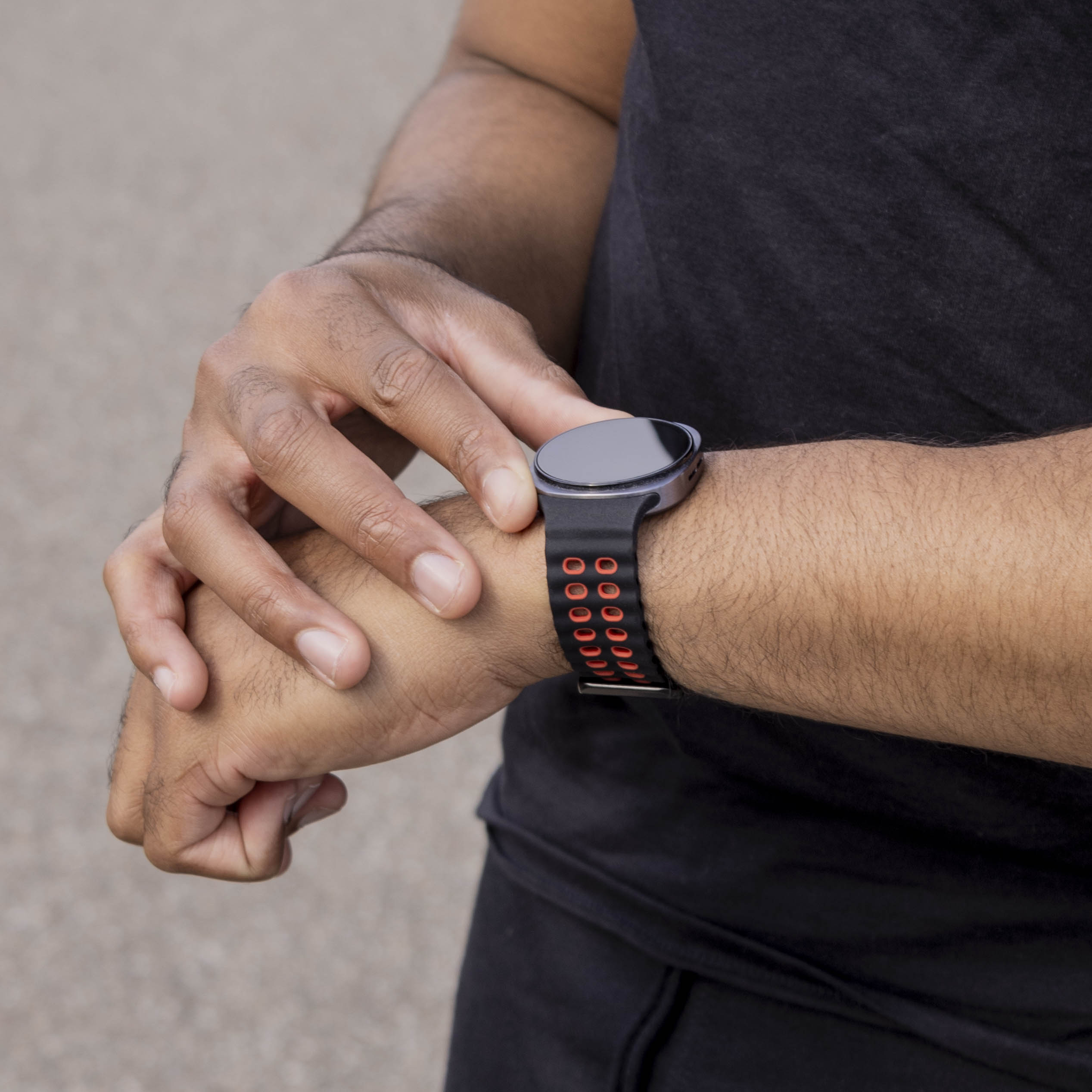 Samsung Galaxy Watch 8 - 44mm Ocean Strap (Black/Red)