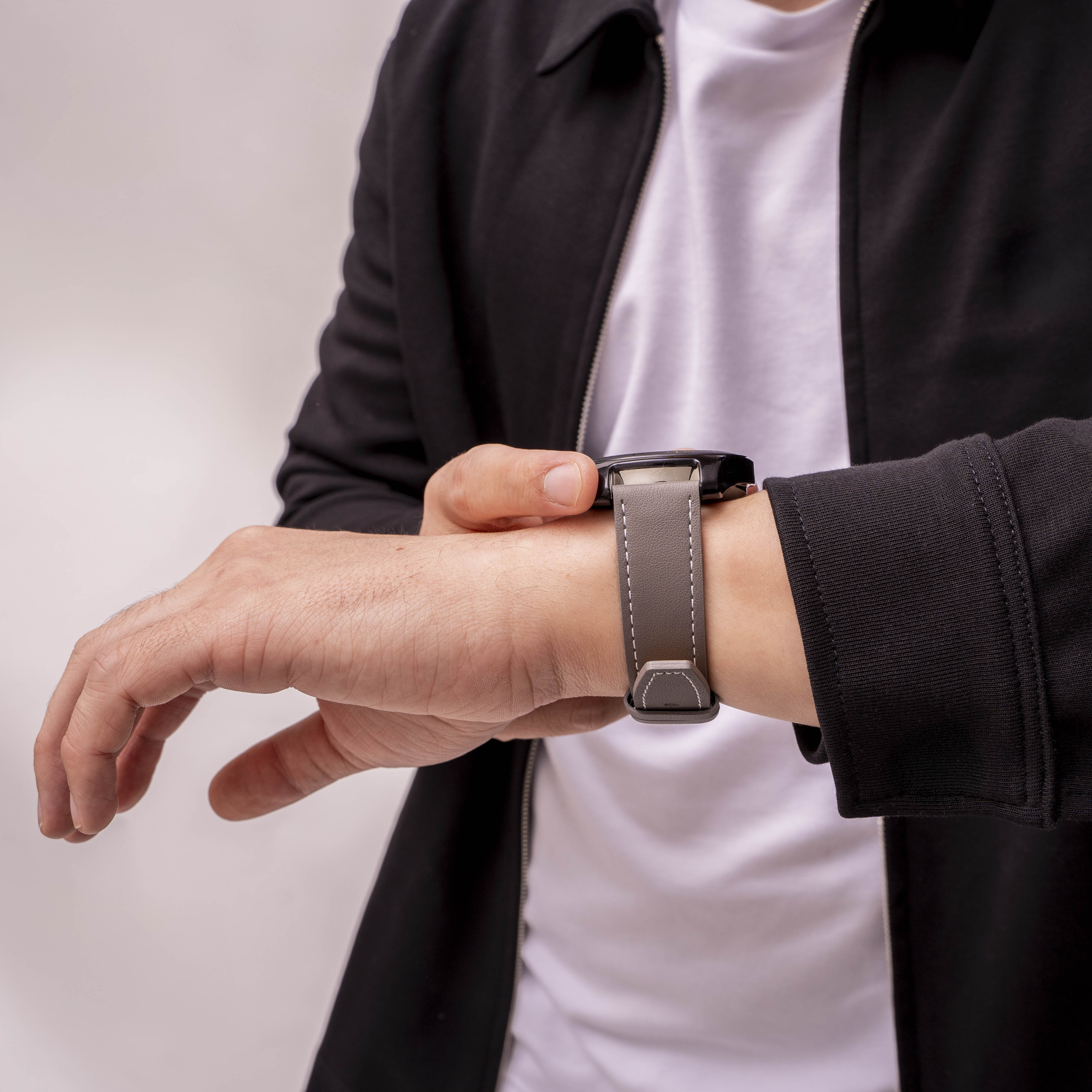 Oppo Watch X 'One Push' Leather Strap (Grey)