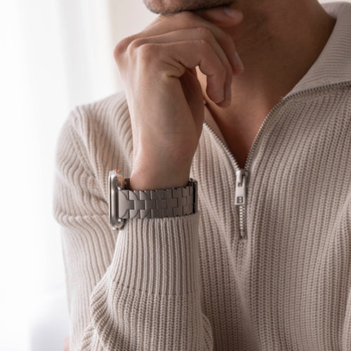 Apple Watch Ultra Butterfly titanium band (titanium)