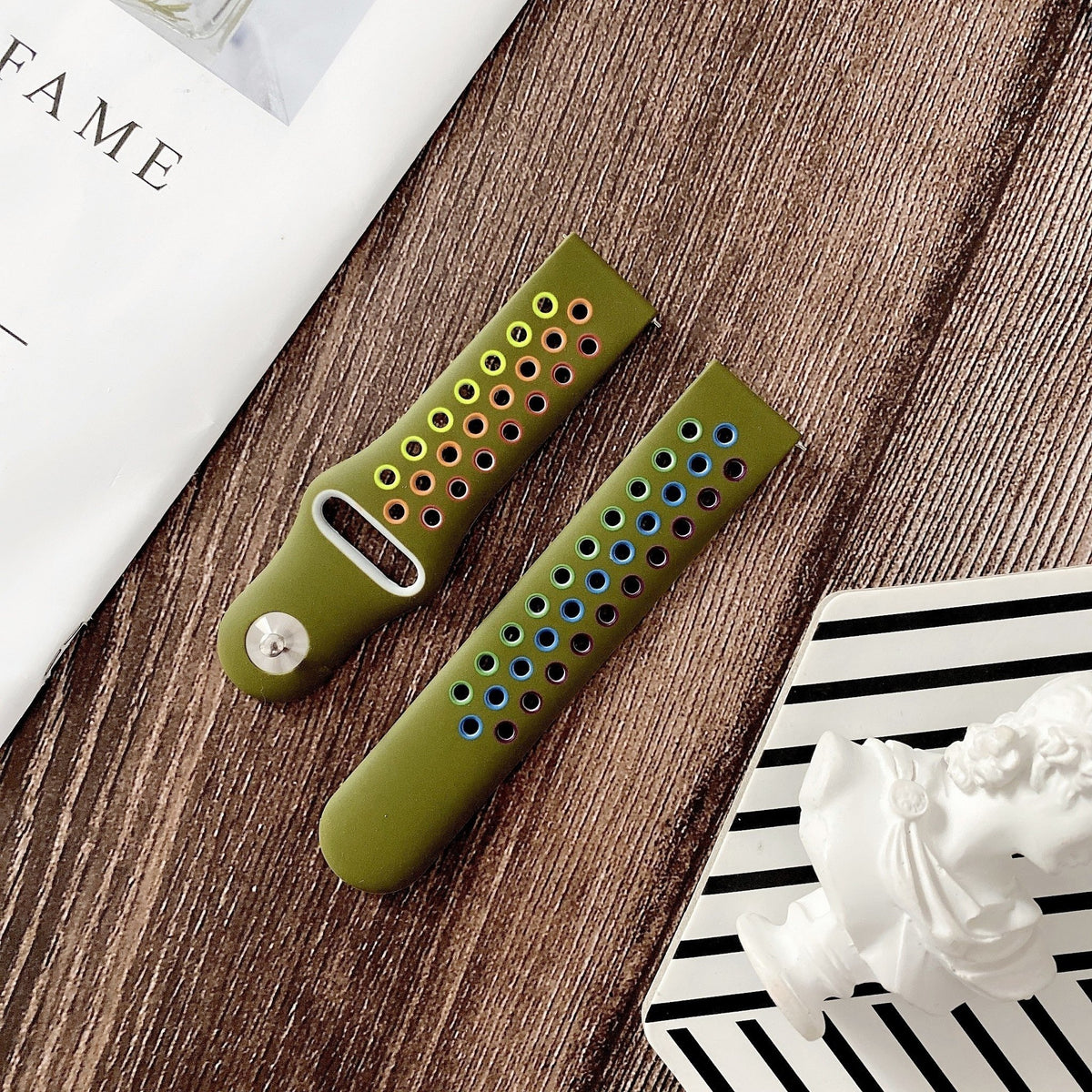 Silicone Sport Strap, army green/colourful, laid flat, separate parts, direct top view