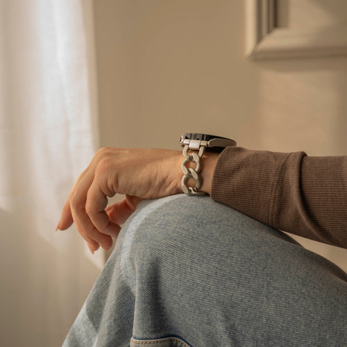 Samsung Galaxy Watch 5 - 44mm steel chain band (sterrenlicht)