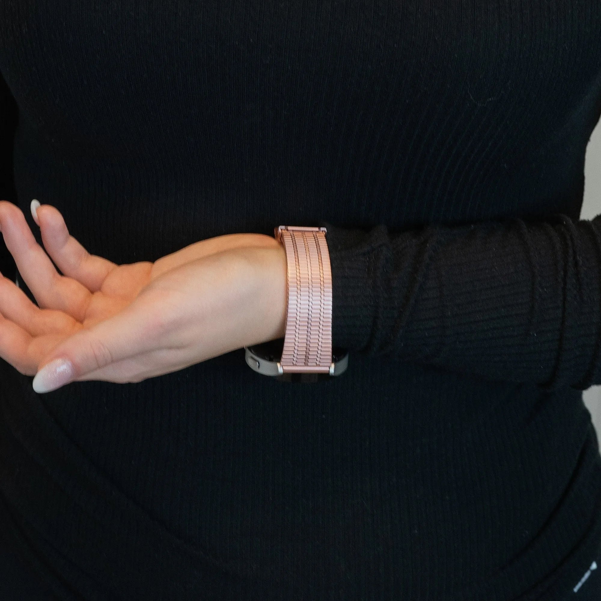 Bandz Coros Apex 2 verstelbare stalen band (roze)