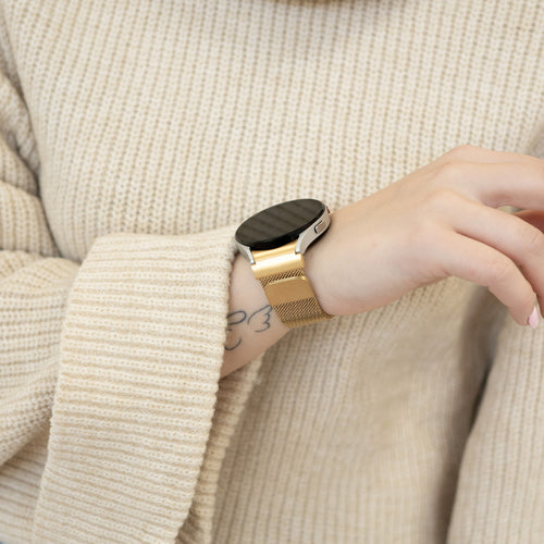 Milanese Strap 'One Push', gold, lifestyle photo