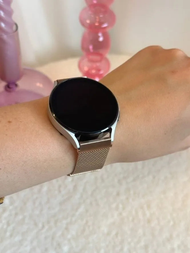 xoxo Wildhearts Fossil Gen 6 44mm Milanese band (rosé)
