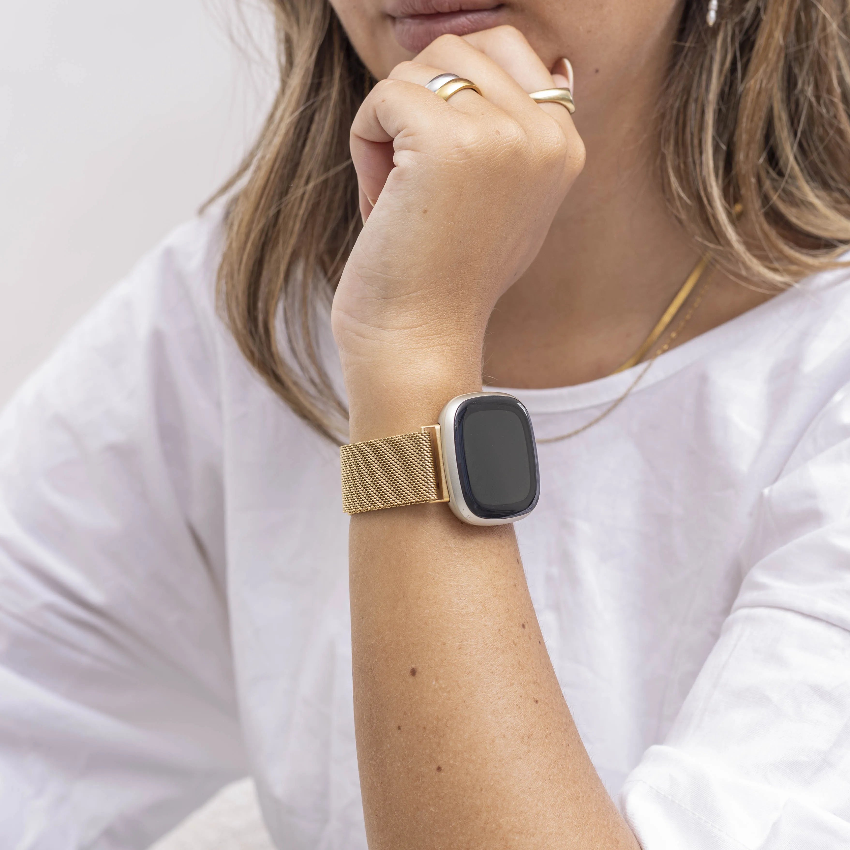 Fitbit Versa 3 Milanese band (goud)