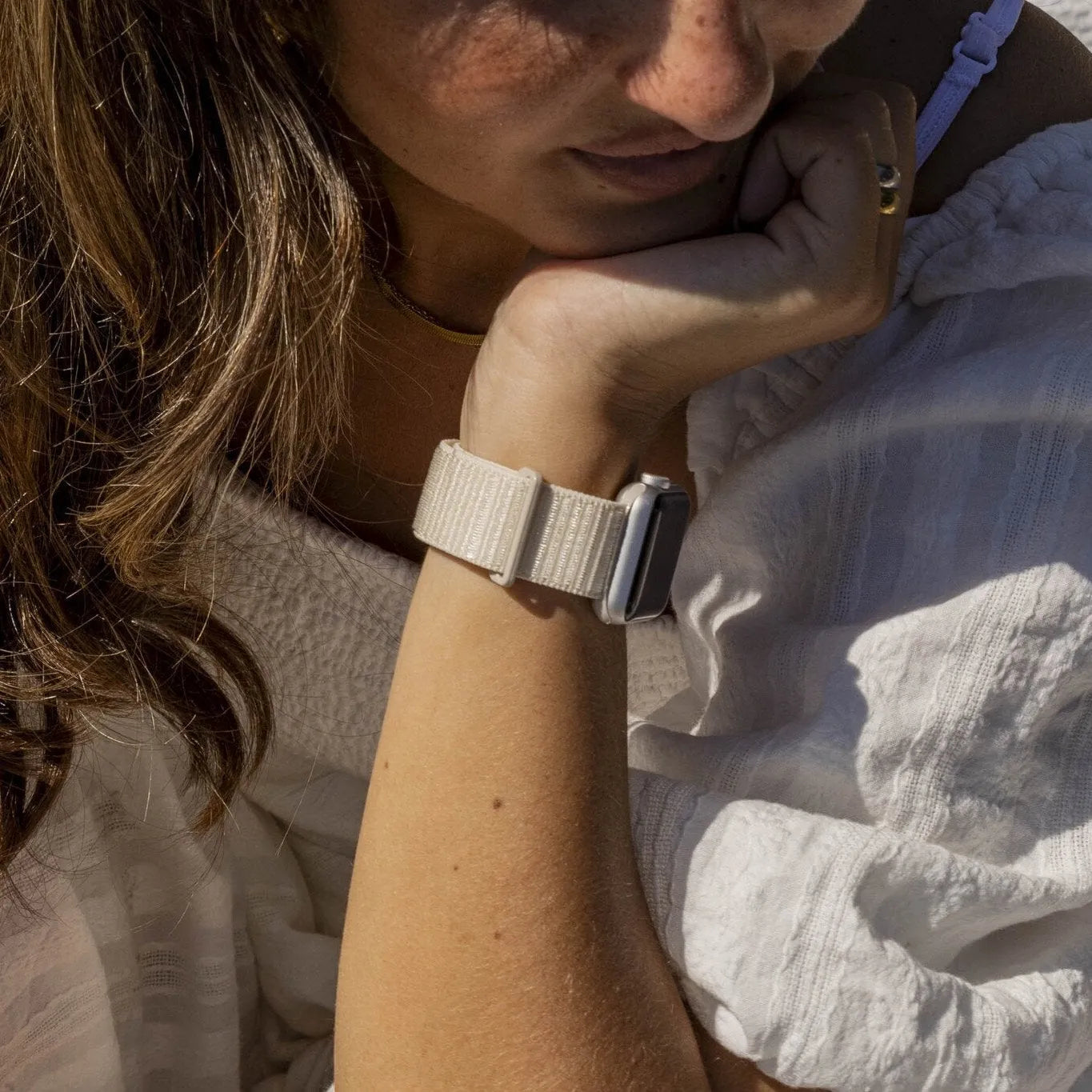 xoxo Wildhearts Apple Watch nylon  bandje (sterrenlicht)