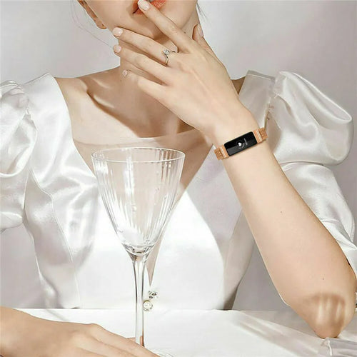 Fine Steel Strap, rose gold, lifestyle photo