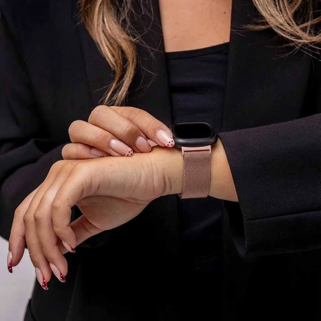 Fitbit Sense 2 Milanese band (roze)