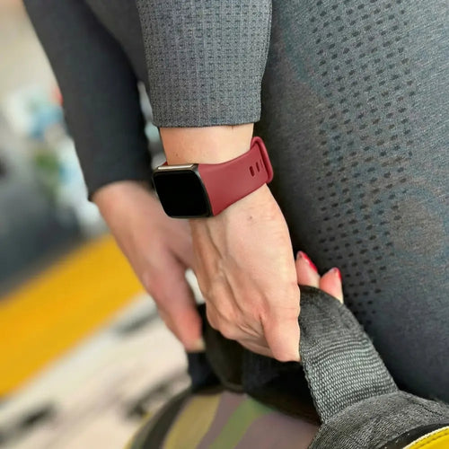 Fitbit Charge 5 siliconen bandje (rood)